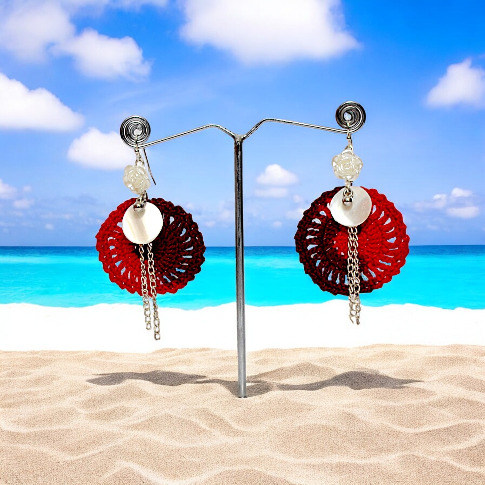 TrendyCraft Crochet Shell Dangler Earrings for Women & Girls, Lightweight Bohemian Seashell Design, Perfect for Casual & Formal Occasions, Exquisite Craftsmanship, 7cm x 4.2cm x 0.3cm