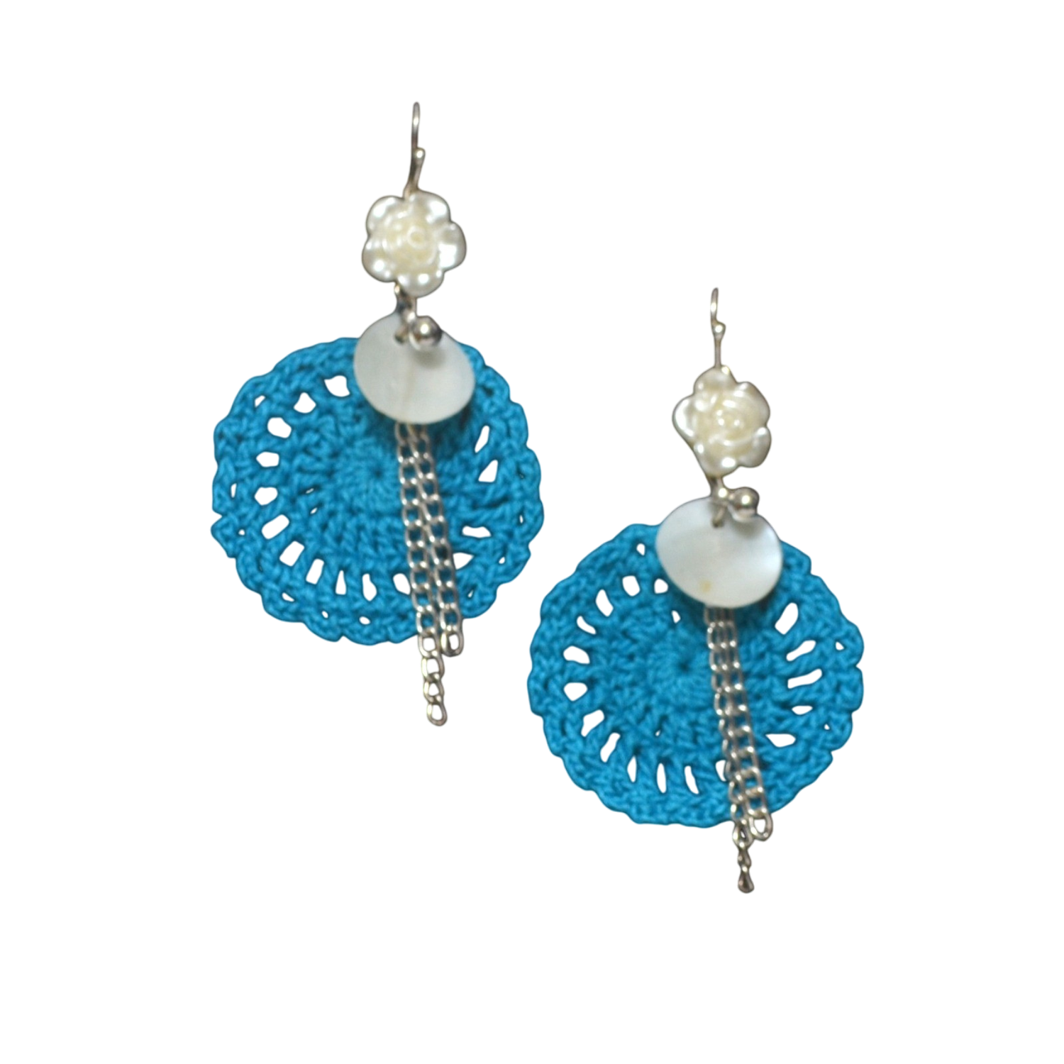 TrendyCraft Crochet Shell Dangler Earrings for Women & Girls, Lightweight Bohemian Seashell Design, Perfect for Casual & Formal Occasions, Exquisite Craftsmanship, 7cm x 4.2cm x 0.3cm